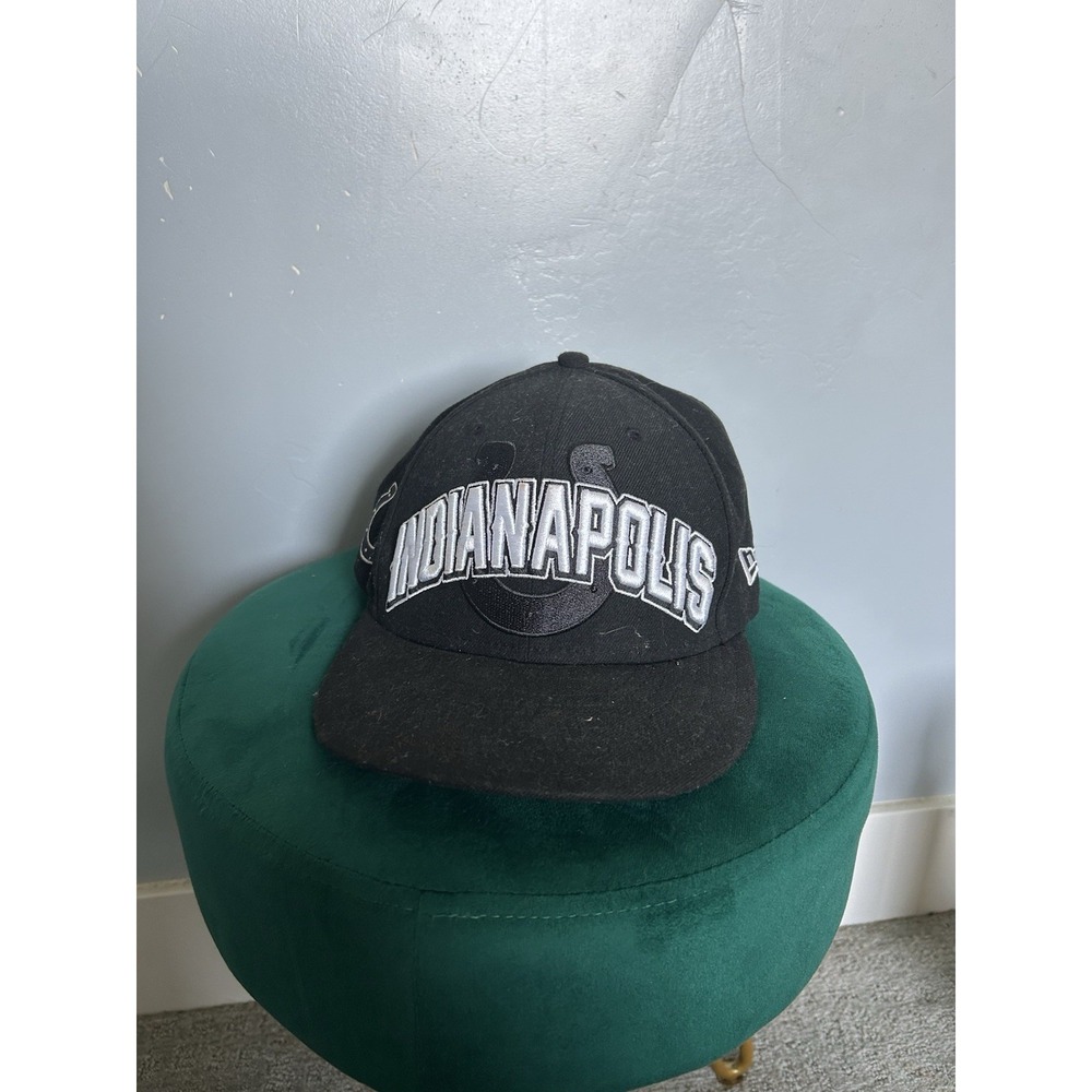 New Era 59FIFTY Indianapolis Colts Spellout NFL Black Fitted 7 1/8 NEW cap hat